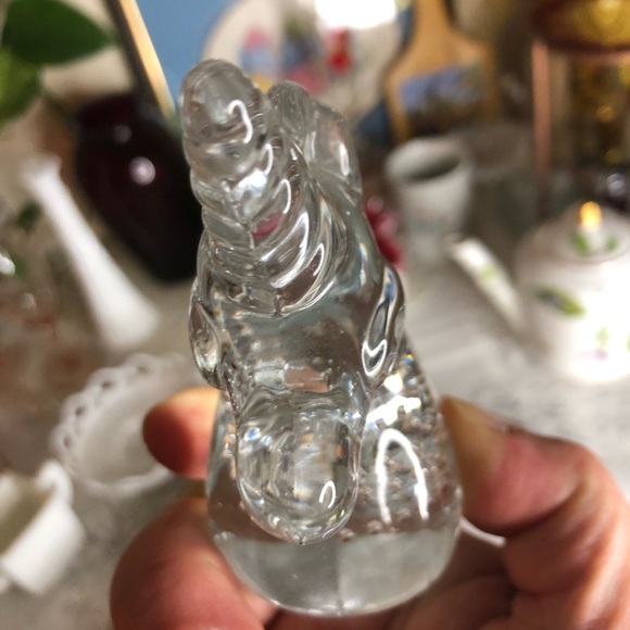 Vintage unicorn paperweight - Picture 9 of 12